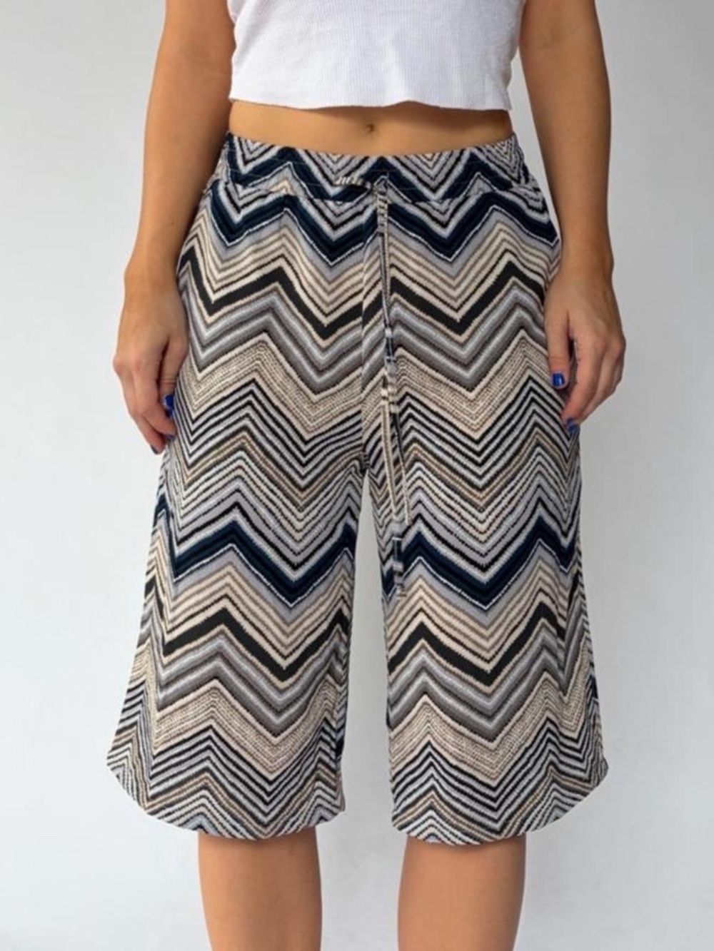 Gaucho Pants Capris Chevron Print Medium
